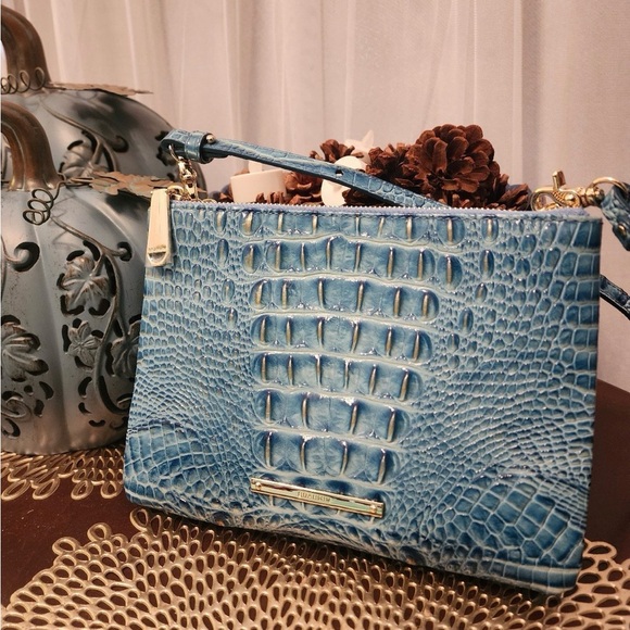 Brahmin Perri Crossbody - Picture 1 of 16